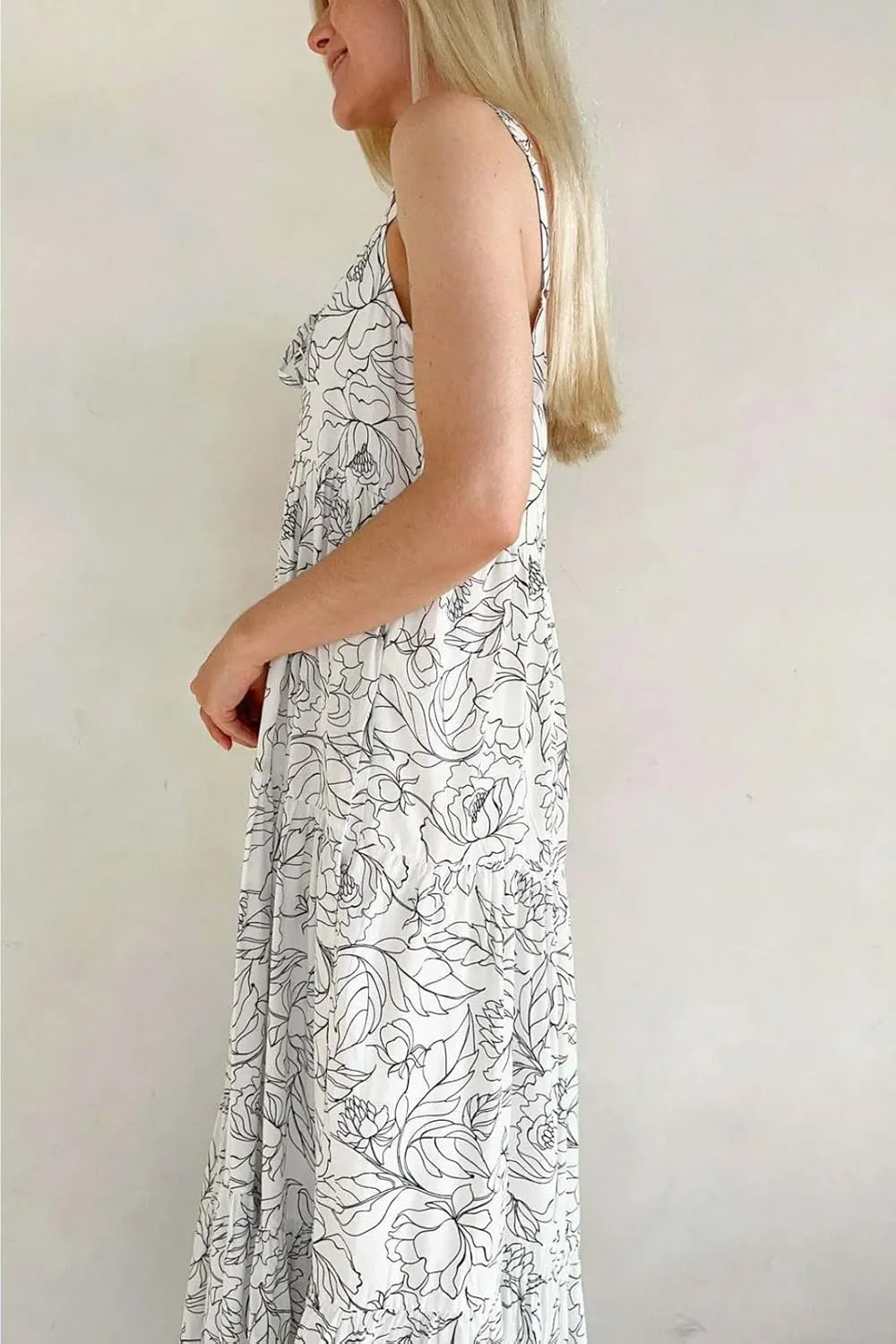 CHARTOU Women Strapped Tie Front Floral Printed Beach Maxi Skirt Pleated Tiered Ruffle Summer Party Dress