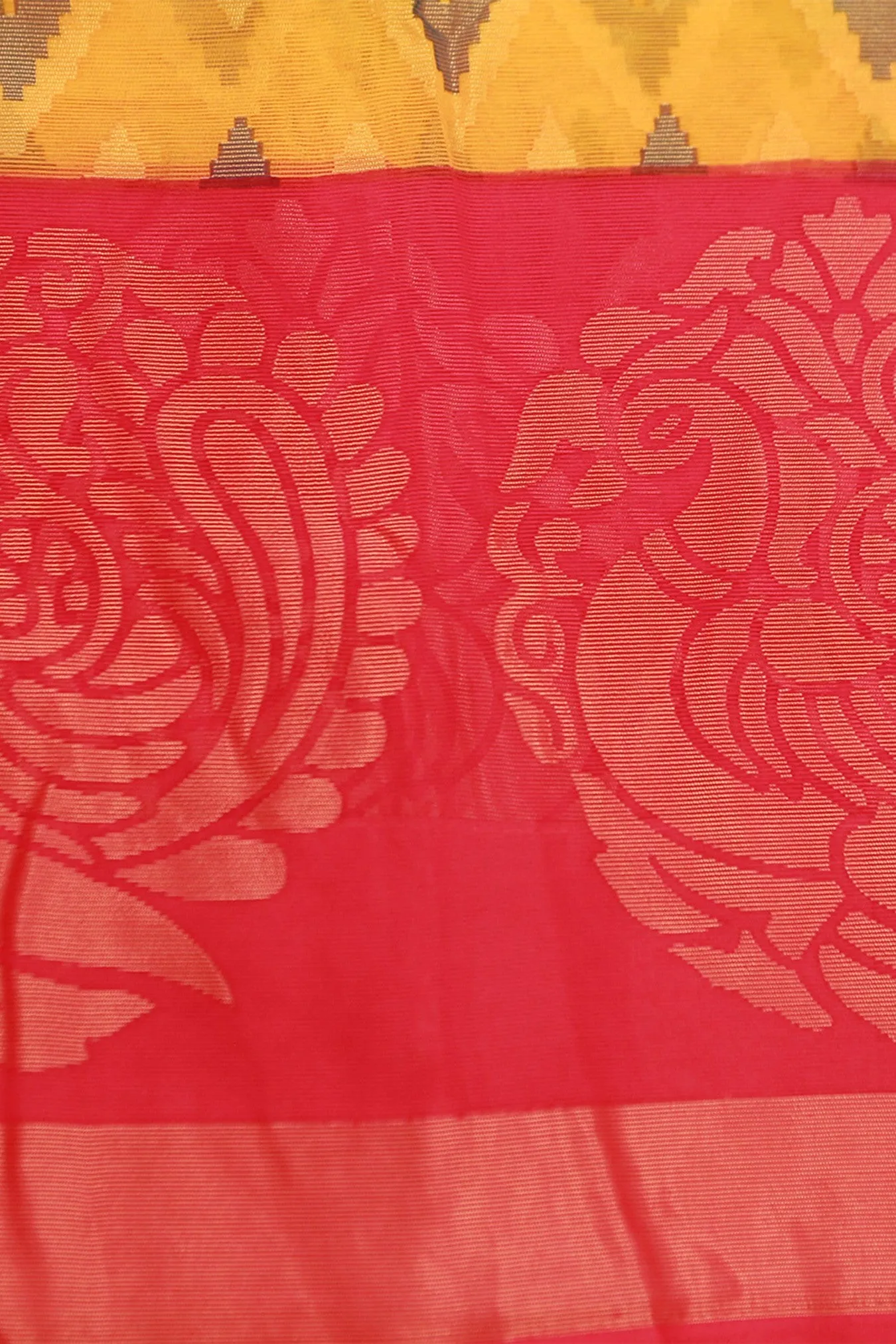 Contrast Pallu Ikkat Brasso Saree - Lightweight & Stylish