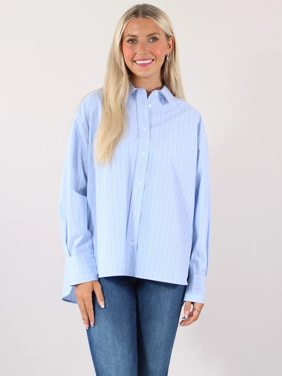 INWEAR<BR>
Rimma Shirt<BR>
Blue<BR>