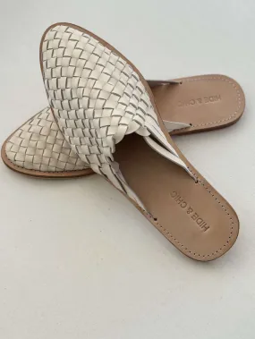 "Iris" Slide Bone