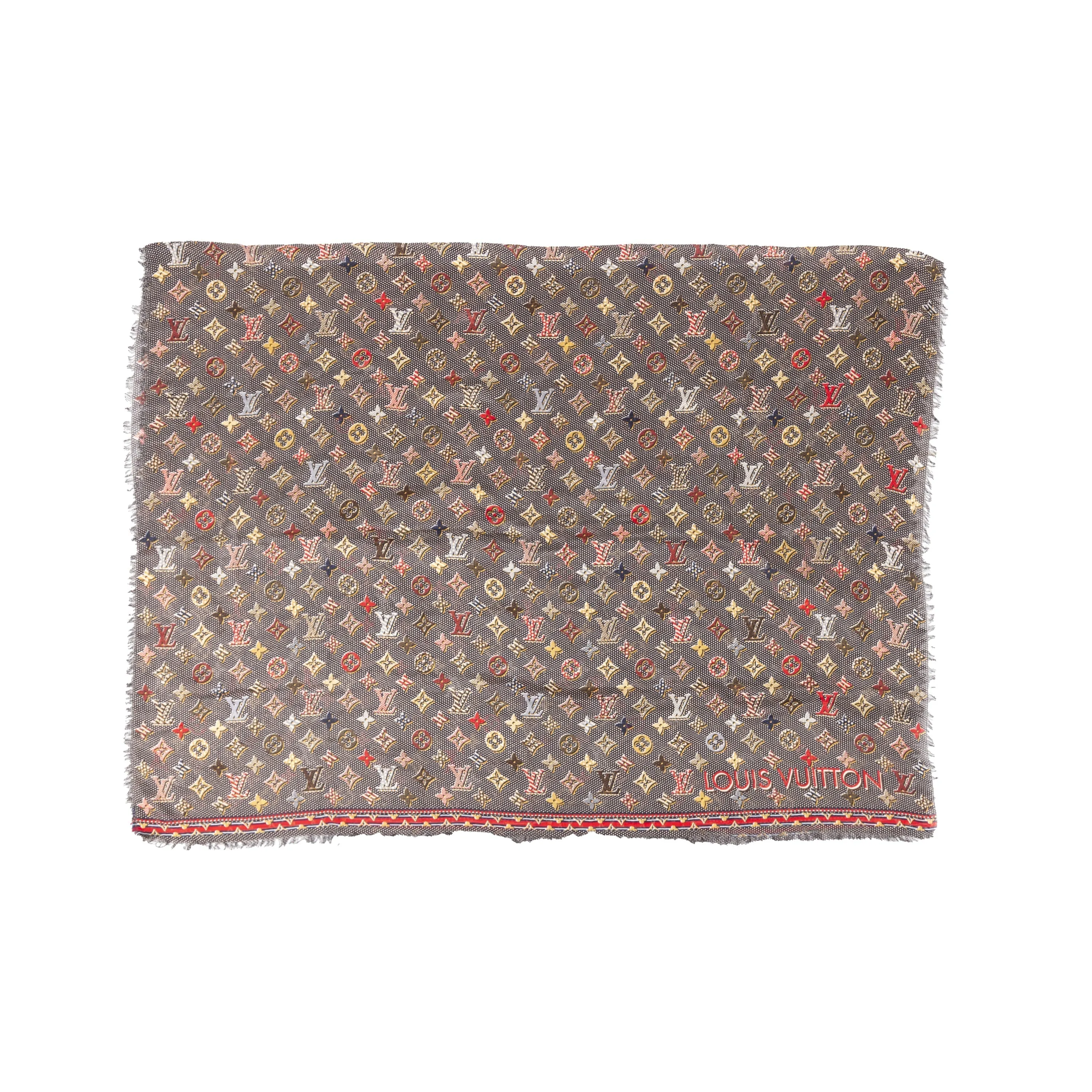 Trendy Inspired Louis Vuitton Louis Vuitton Giant Pop Monogram Scarf